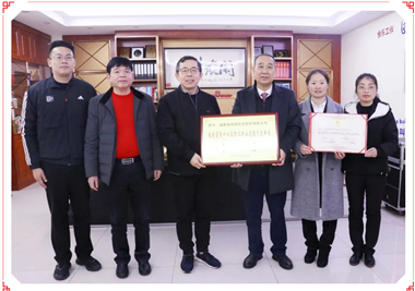 閩旋科技再添佳績，泉州市總工會黨組書記、常務(wù)副主席韓衛(wèi)華一行蒞臨指導(dǎo)工作